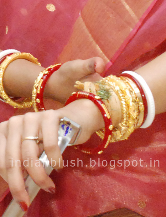 https://sanatandharmatattva.files.wordpress.com/2015/01/bengali-gold-jewellery_09.jpg